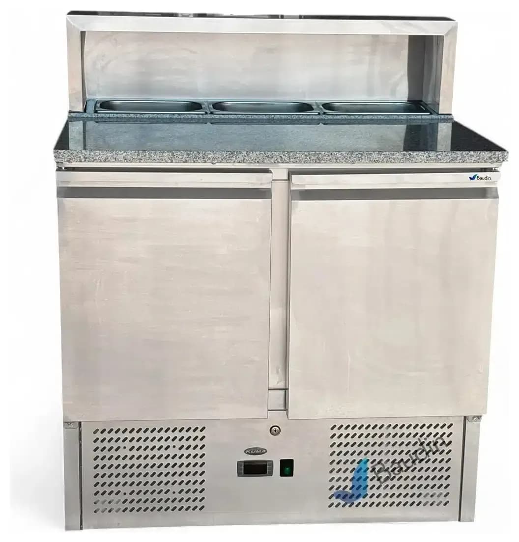 Bajo Mostrador Refrigerado con Topinera de acero inoxidable 90 cm ancho 2 puertas comercial 3 cubas con frio marca Kuma PS900