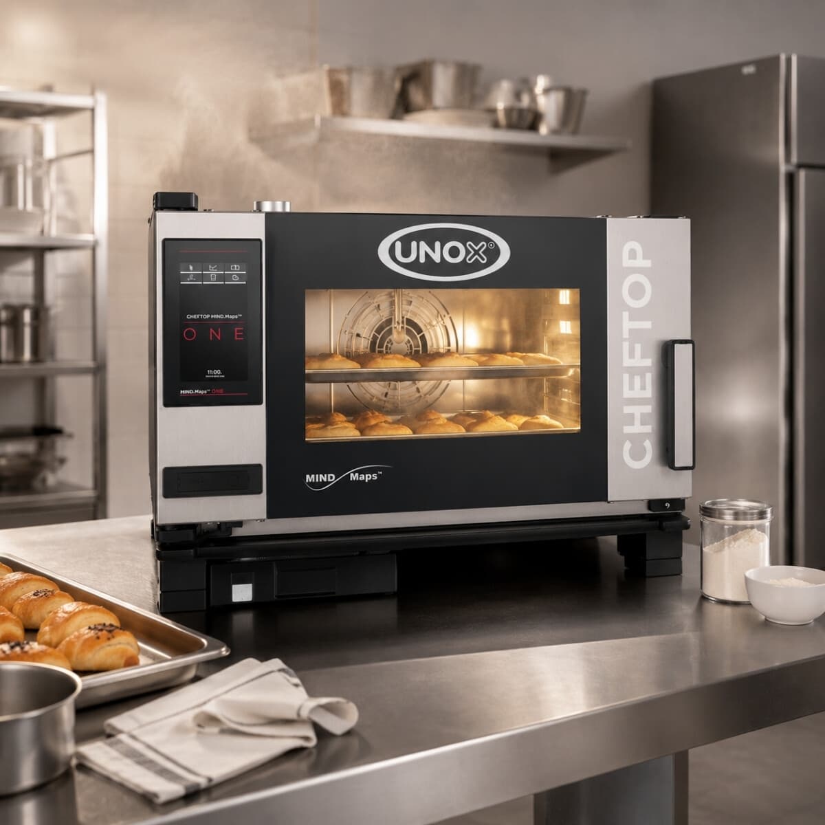 Horno combinado eléctrico 3 bandejas GN 1/1 | Unox XEVC-0311-E1RM