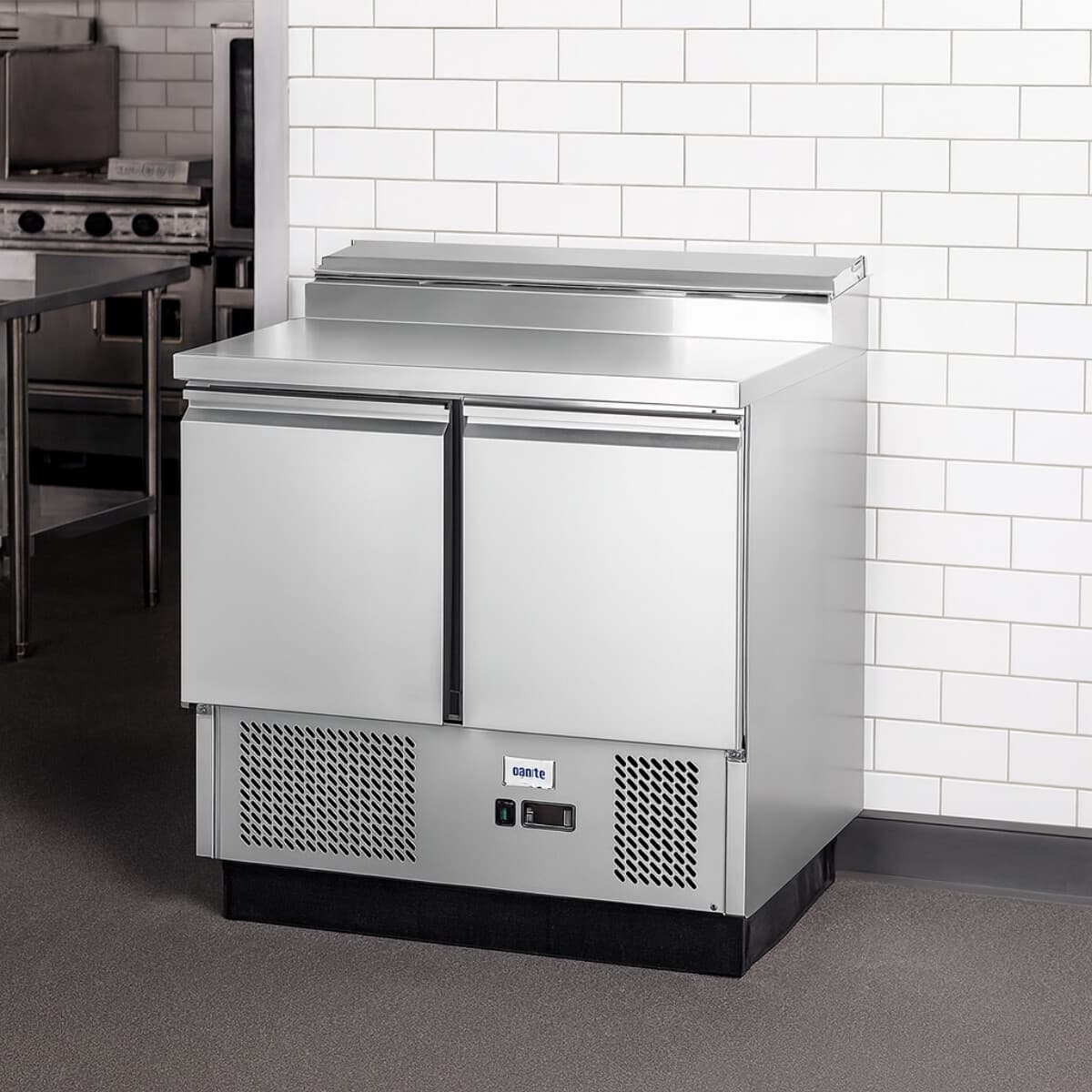 Heladera bajo mesada con topinera 240 lts 2 puertas | Ventus VMRSL-370