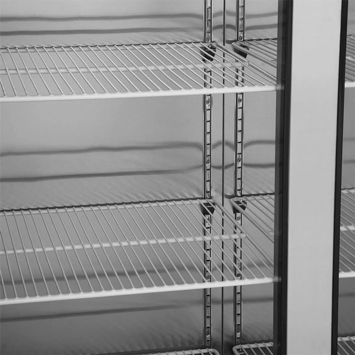 Heladera vertical 2 puertas 900 litros | Ventus VREF-1000BEN
