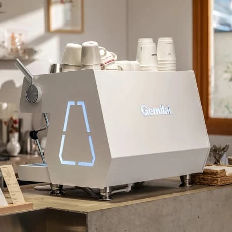 Cafetera espresso Gemilai G3211A, accesorios incluidos