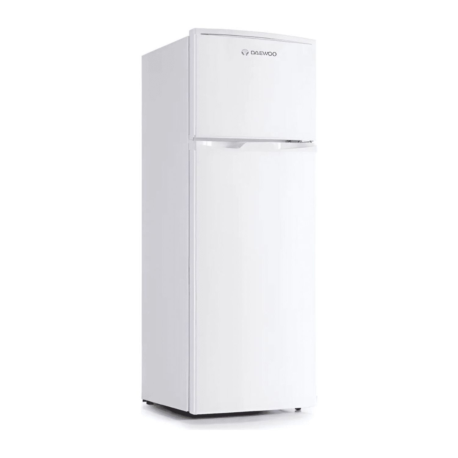 Heladera blanca Daewoo DART225DW con freezer superior, vista en tres cuartos