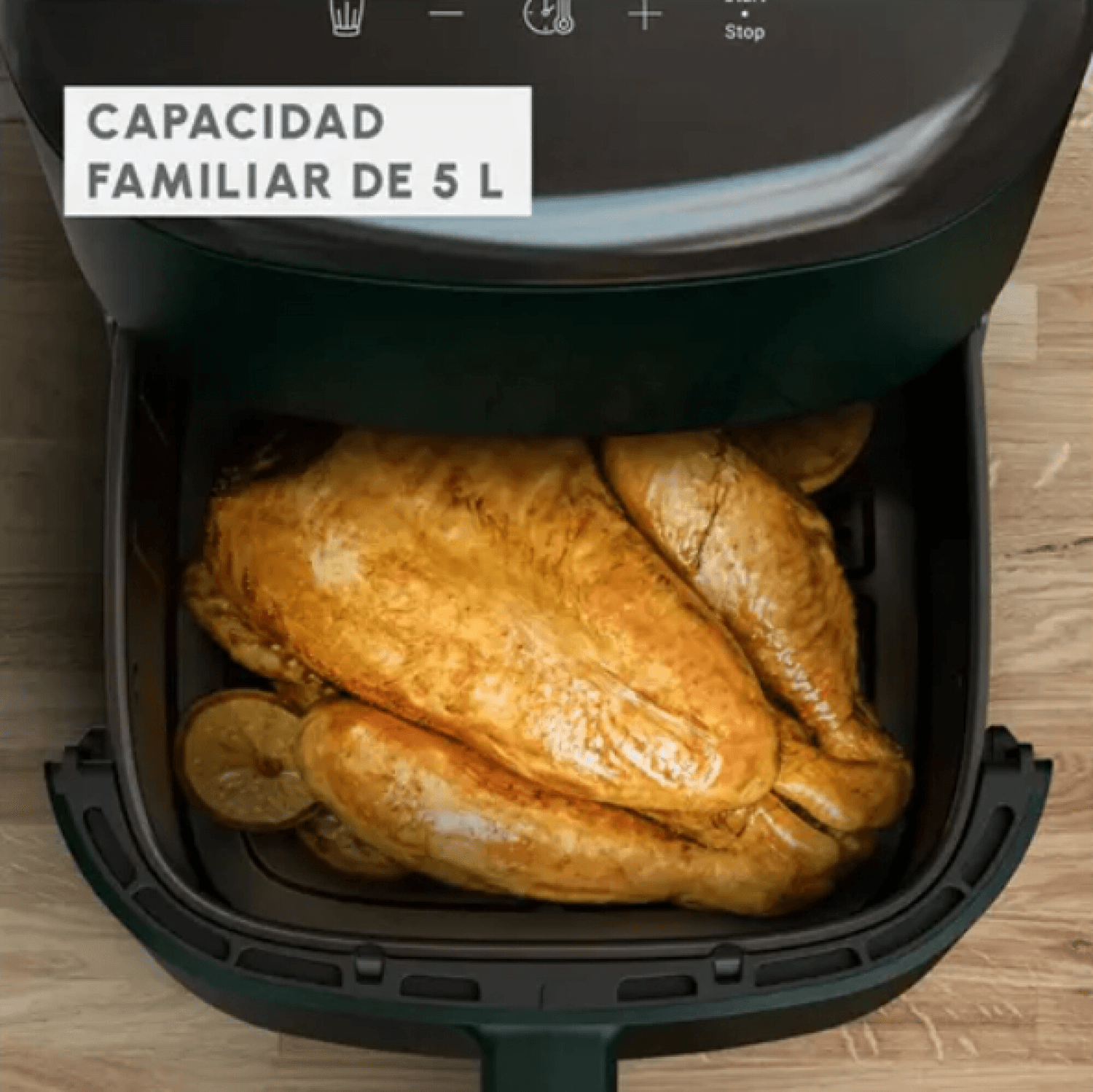 Cesta de la freidora Moulinex EZ245320 con un pollo