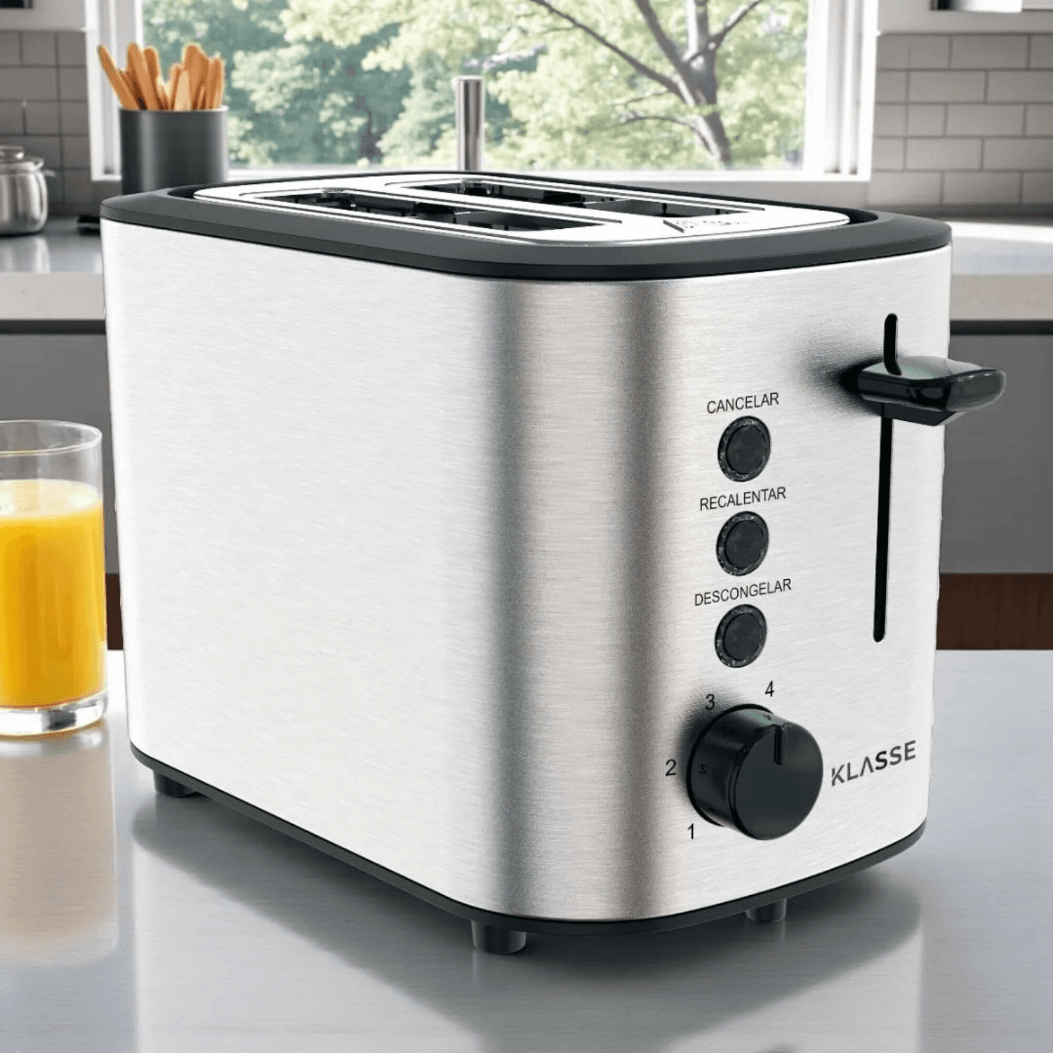 Tostadora Klasse KS8002 con jugo de naranja