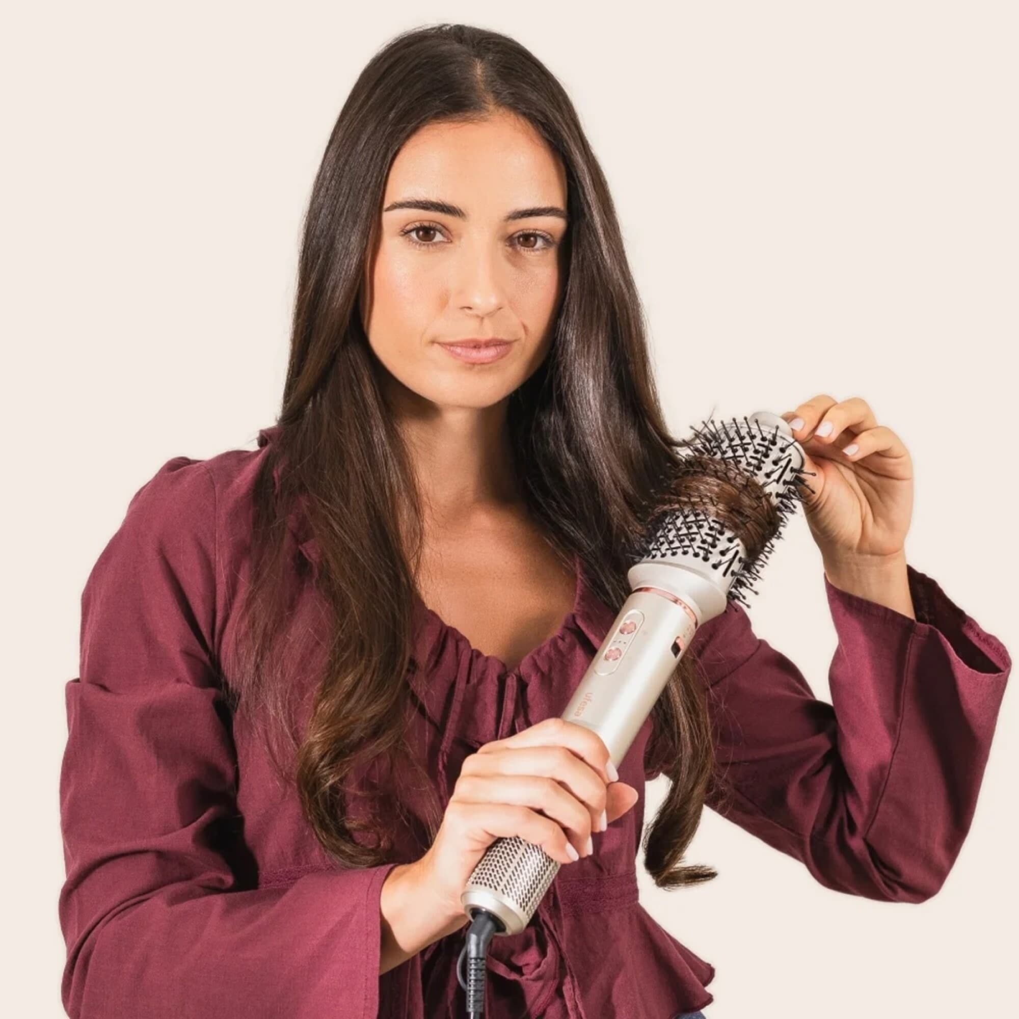 Moldeador de pelo Ufesa Pro Glam Twist con cepillo