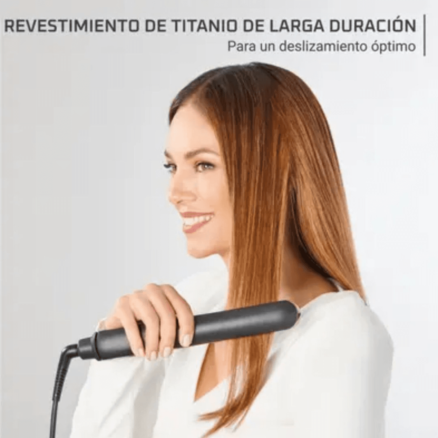 Planchita Rowenta SF8120F0 con placas de titanio