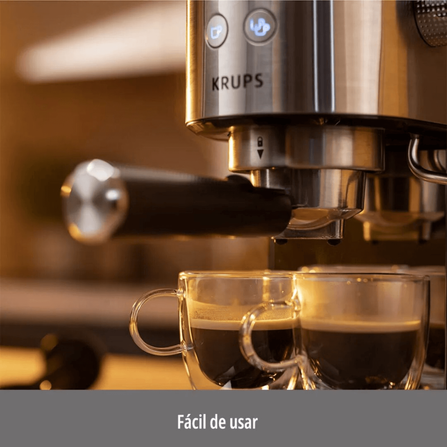 Portafiltro de la cafetera Krups XP444C10 preparando dos espressos