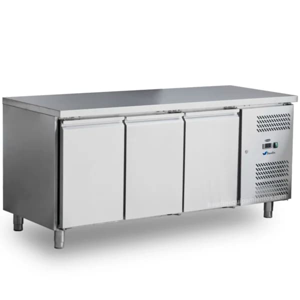 bajo mostrador Refrigerado 3 puertas Kuma GN3100 TN