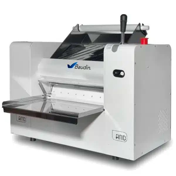 Sobadora Electrica 39 cm de Mesa para Panaderia Anodilar SEC-39