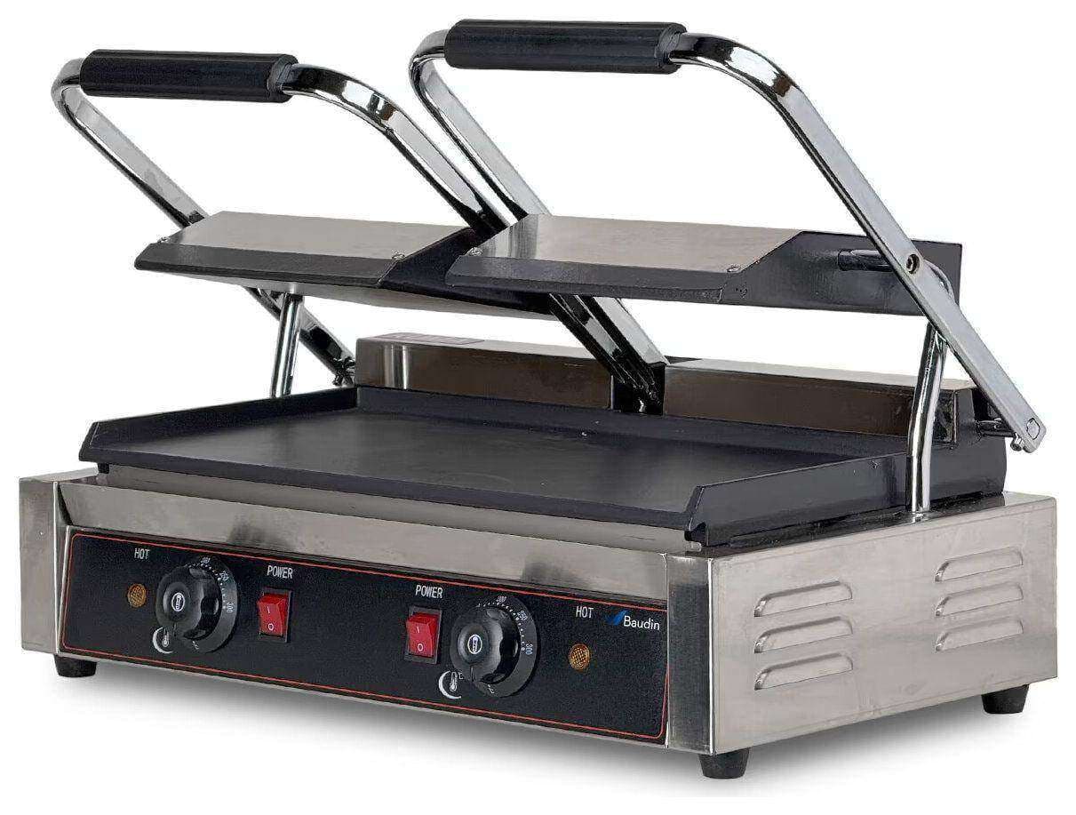 Sandwichera doble Lisa Profesional Eléctrica Kuma HEG-813B