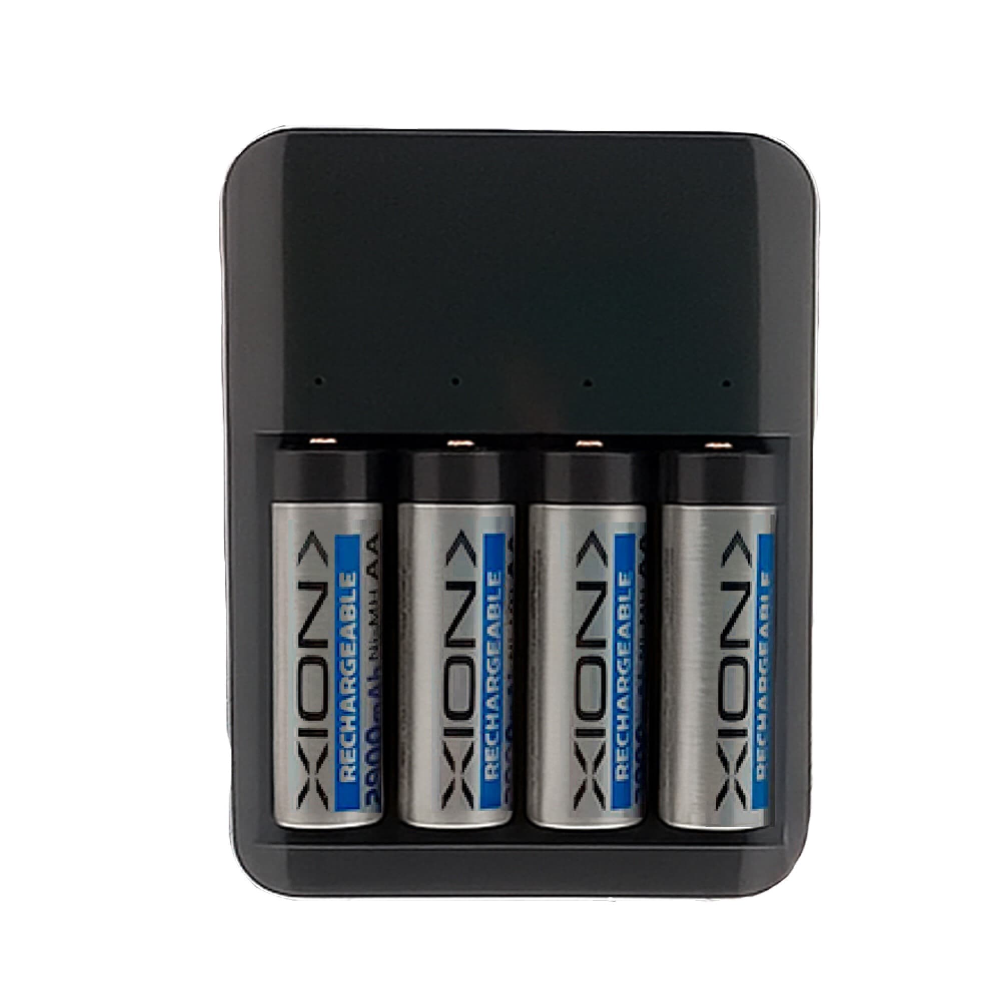 Cargador de pilas XION XI-CP40 con 4 pilas AA recargables