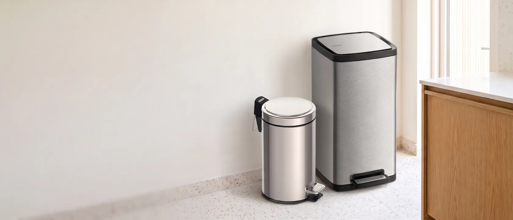 Basurero Tramontina Brasil de 3 L con pedal y balde interno removible