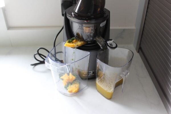 Juguera prensado en frío | Kuvings EVO 820 | Baudin