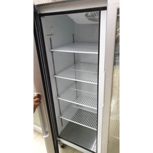 Freezer-Vertical-2-Puertas-Jameco-Baudin-Equipamientos-Interior-3.jpg