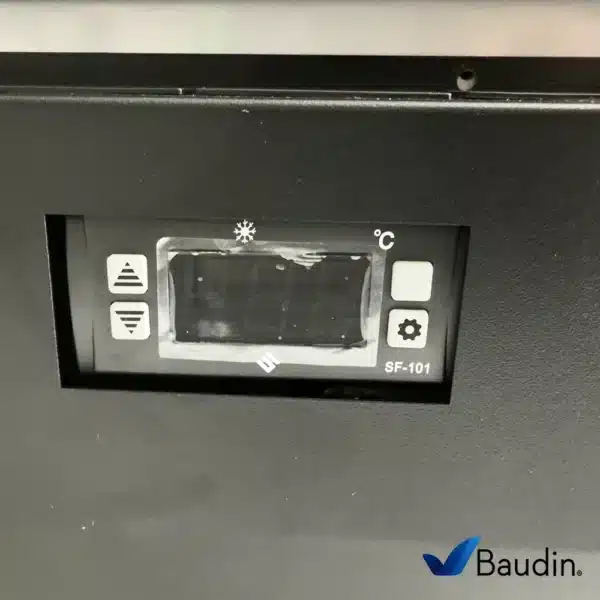 Visicooler 2 puertas Batientes Vidrio templado Iccold FC-LS112AHA Controlador Digital