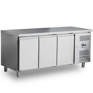 bajo mostrador Refrigerado 3 puertas Kuma GN3100 TN