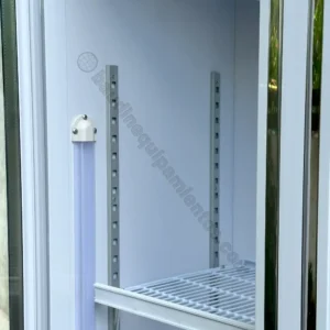 expositor heladera botellero sc-700 detalle posiciones de rejillas, iman en puerta