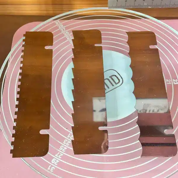 Decorador de tortas nivelador de cobertura de torta Cortantes