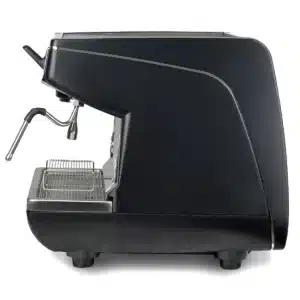 Cafetera 1 Grupo Comercial Nuova Simonelli Appia Life Vista Lateral color Negro detalle en plata