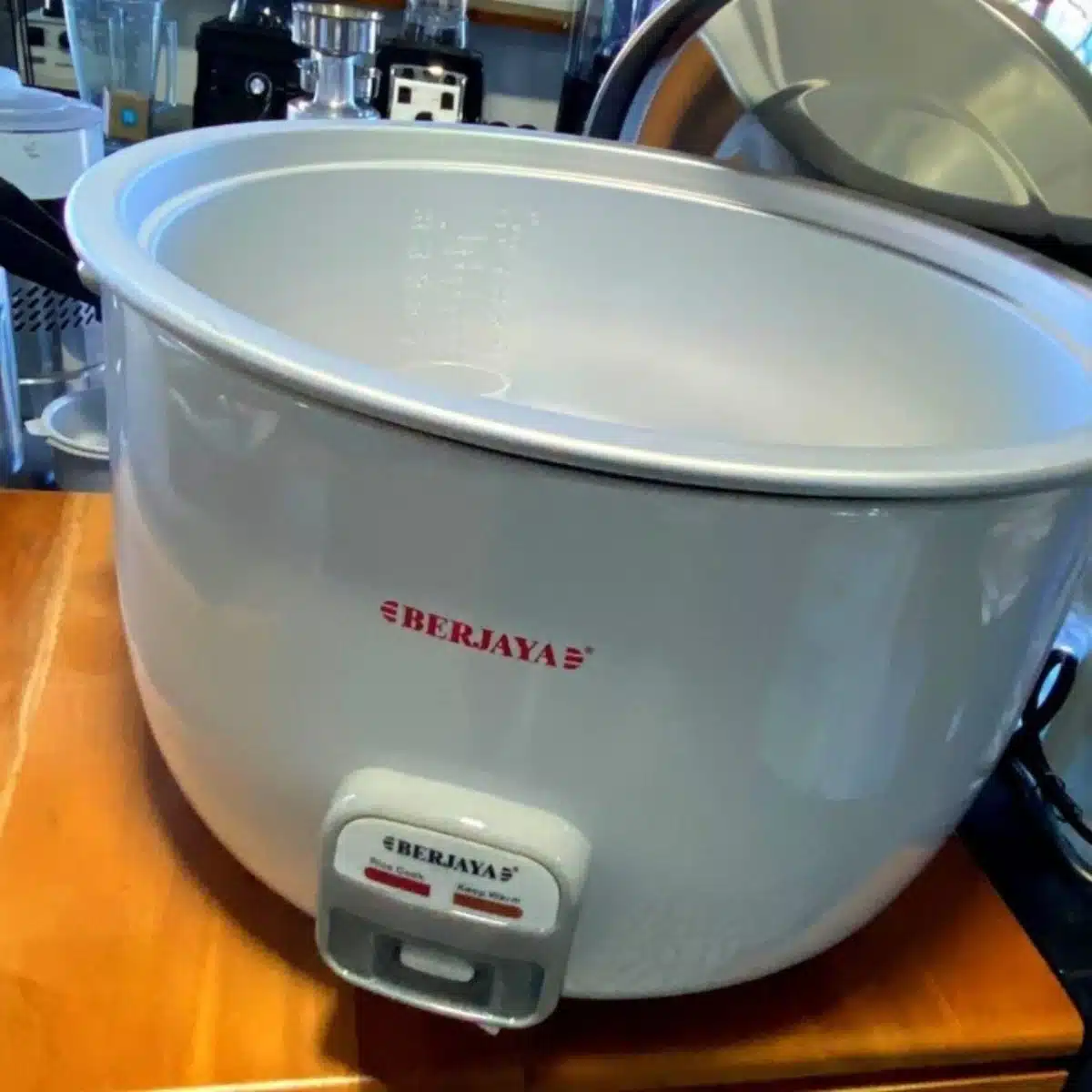 berjaya-electrico-conciandor-de-arroz.