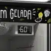 Detalle de controlador digital de Heladera Cervecera 445 Lts Puerta Vidrio Gelopar GCB-50V PR