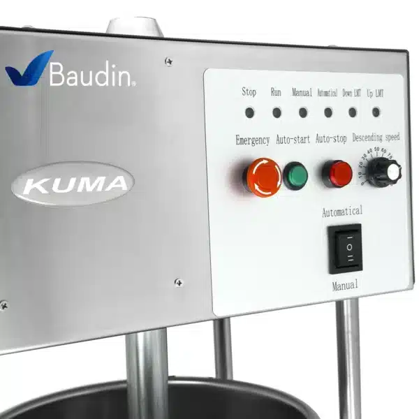 Churrera Electrica Industrial 10 Litros Kuma CKD-10 Detalle controles de maquina de churros