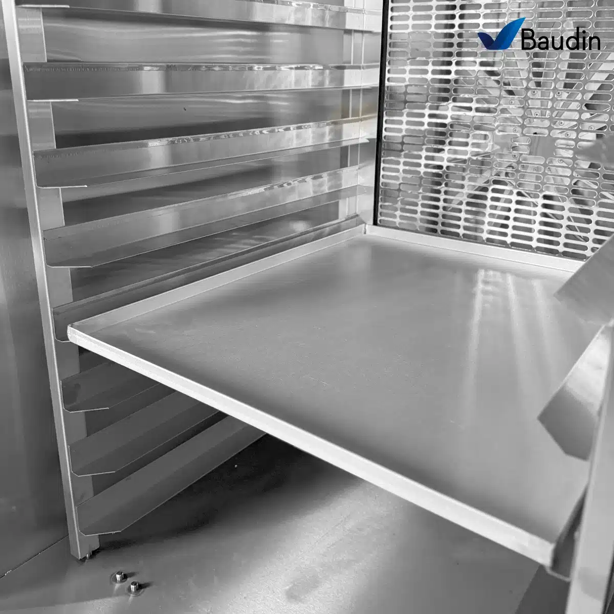 Horno Industrial 10 Bandejas Venancio Ciclone Profesional Interior