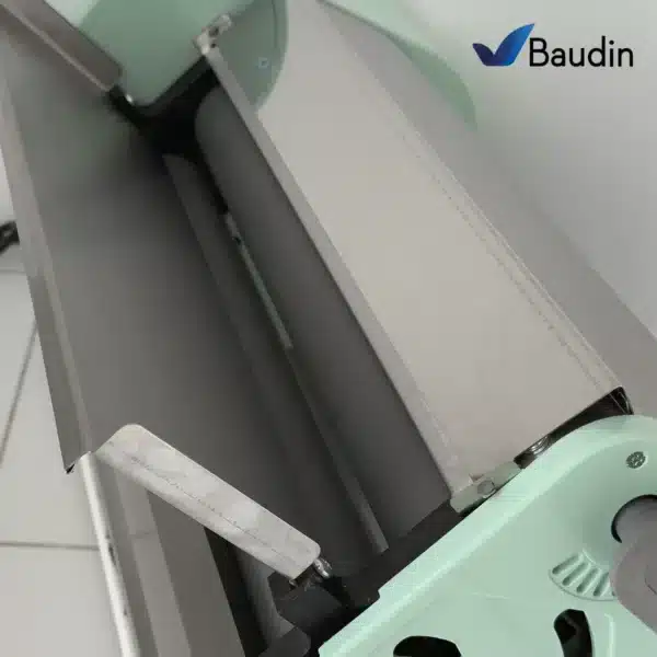 Sobadora Eléctrica de Mesa 39 cm Antiadherente Anodilar Verde Glace Detalle Separacion Rodillos AntiAdherentes